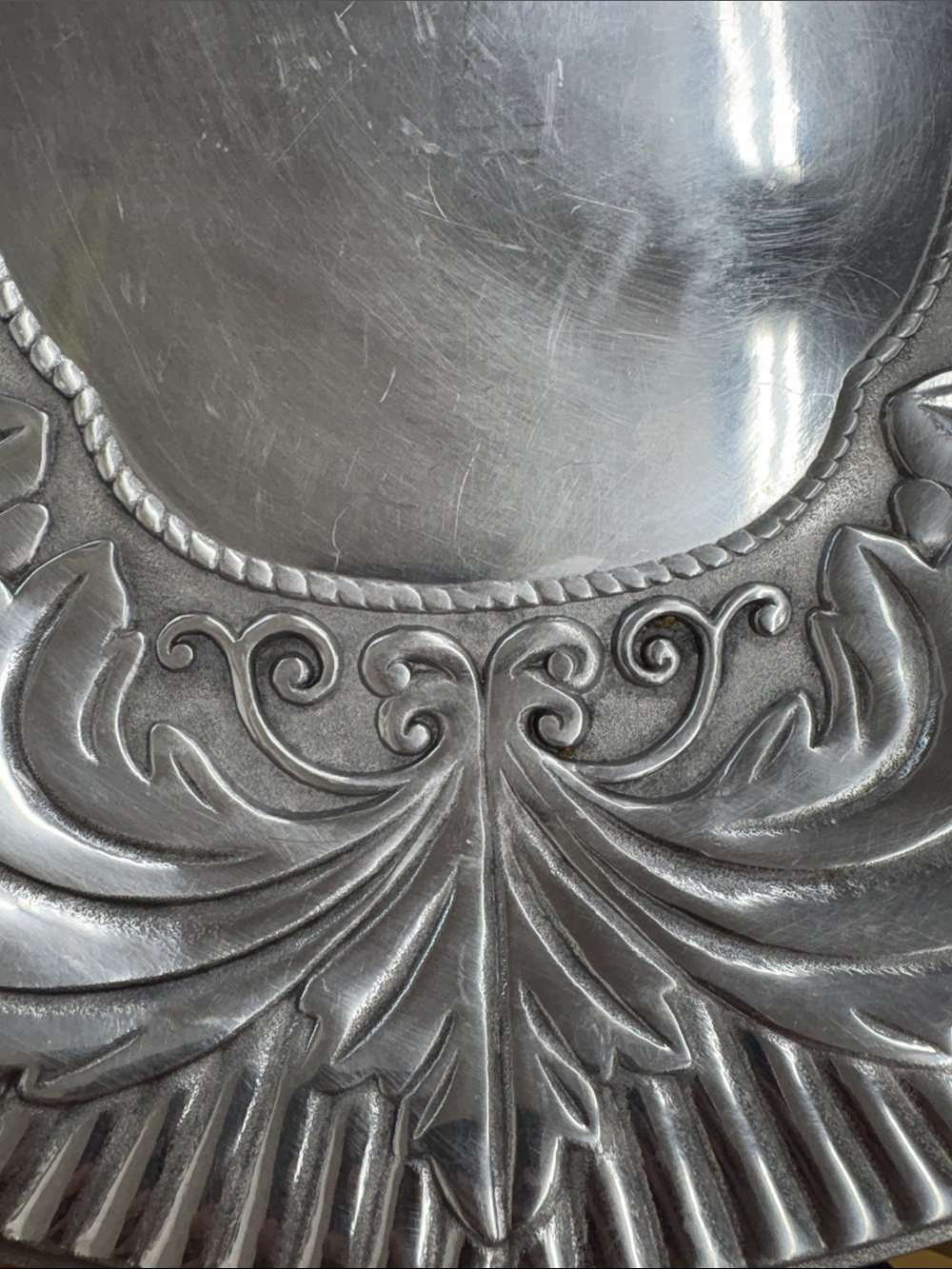 Ornate Silver-Tone Leaf Vanity Tray - Picture 5 of 7